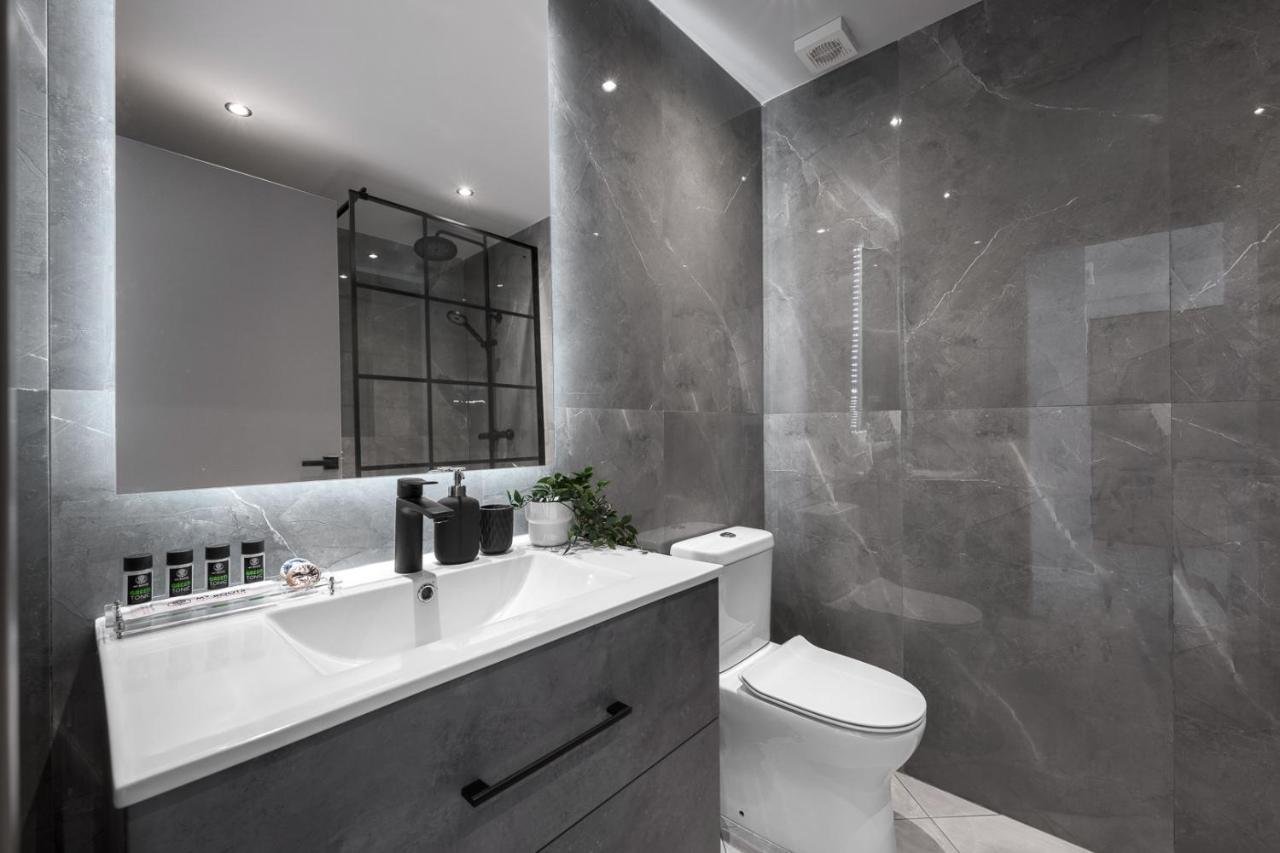 #luxlikehome Lux Locals 2 Apartment