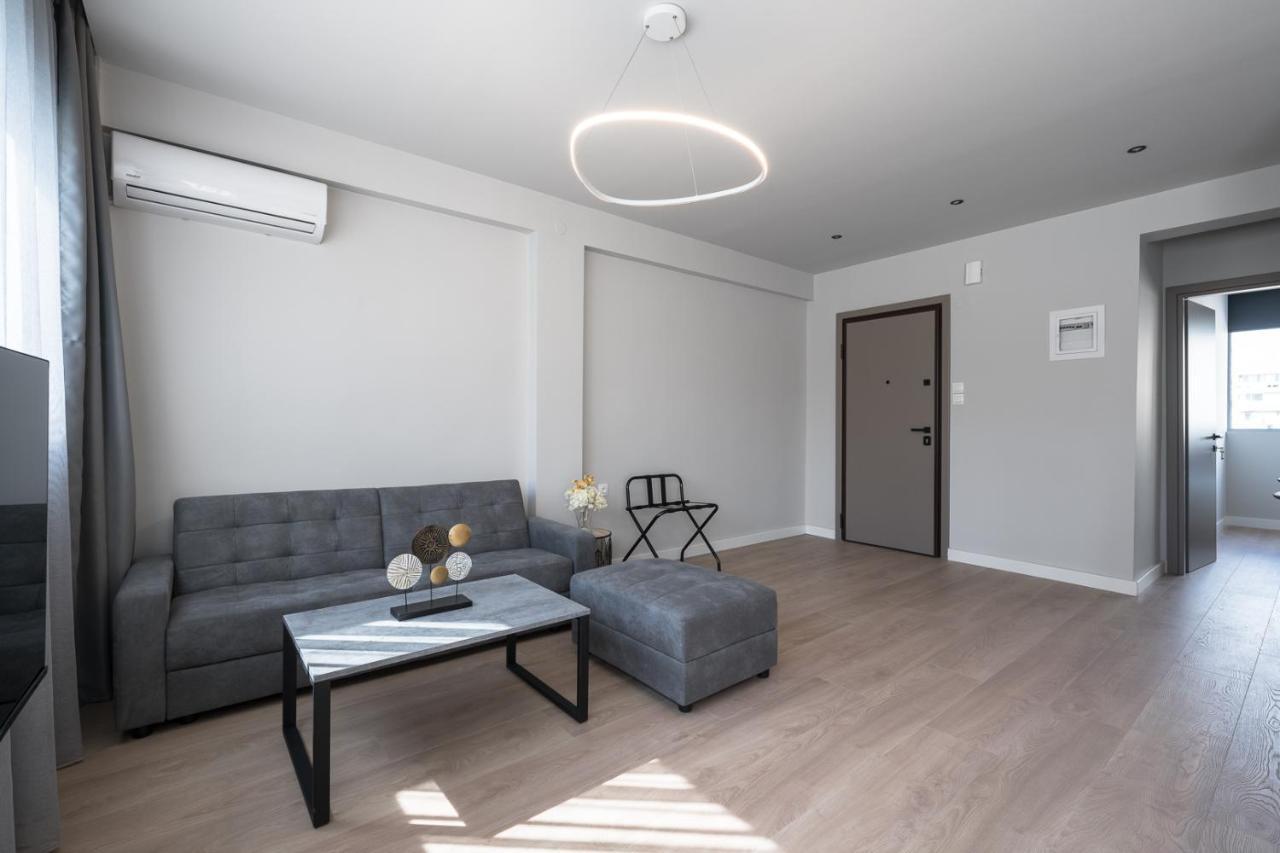 Apartment #luxlikehome Lux Locals 2